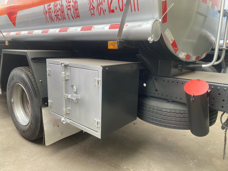 12CBM 10TON ディーゼル ガソリン タンカー トラック